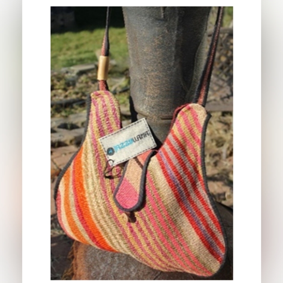 Angy, a Eco-friendly shoulder bag - Picture 4 of 4